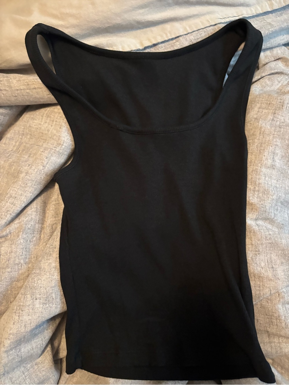 Amazon Black Ribbed Tank Top with Scoop Neck